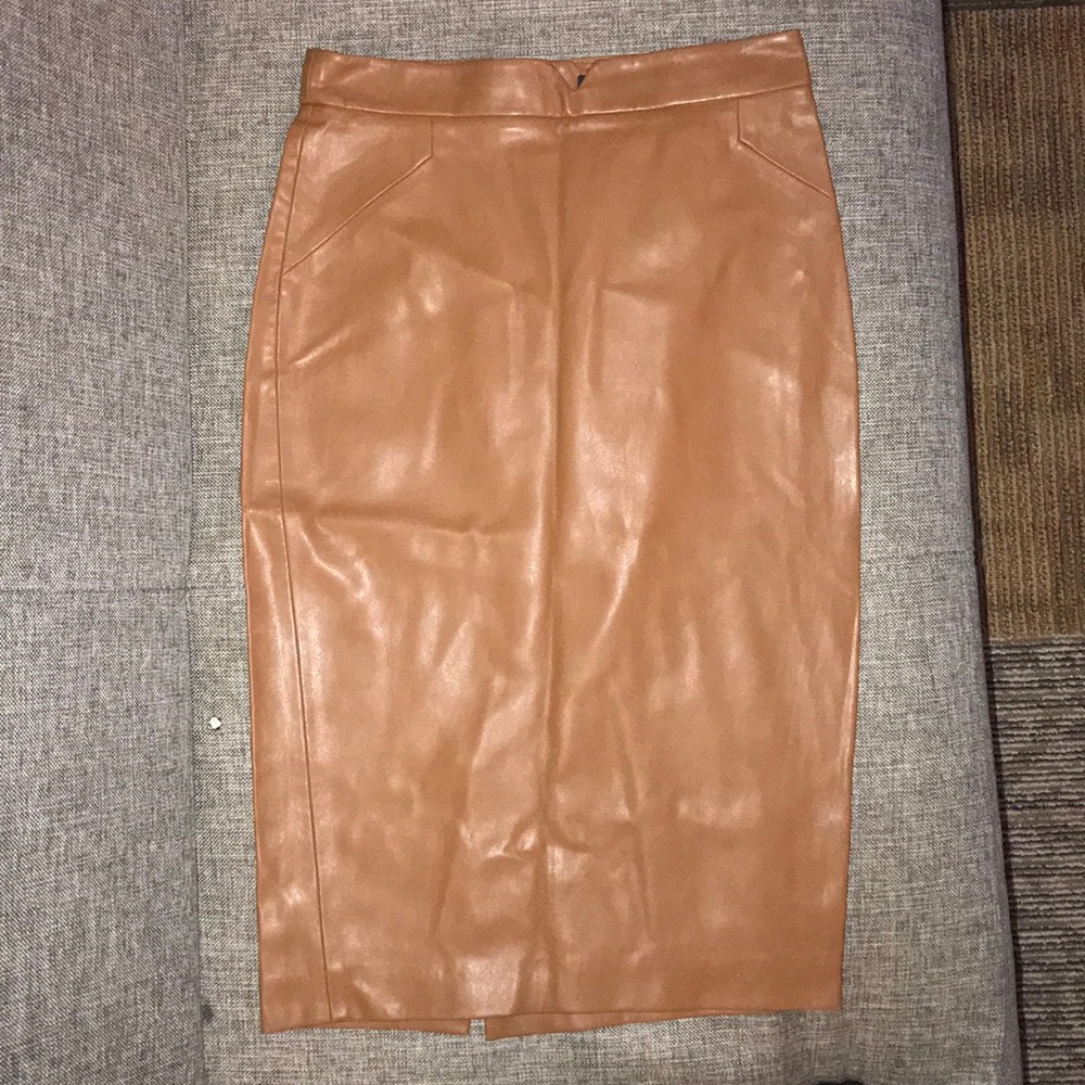 ZARA SMALL TAN VEGAN LEATHER SKIRT